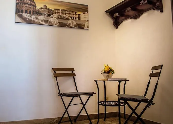 Overlooking * جنوة